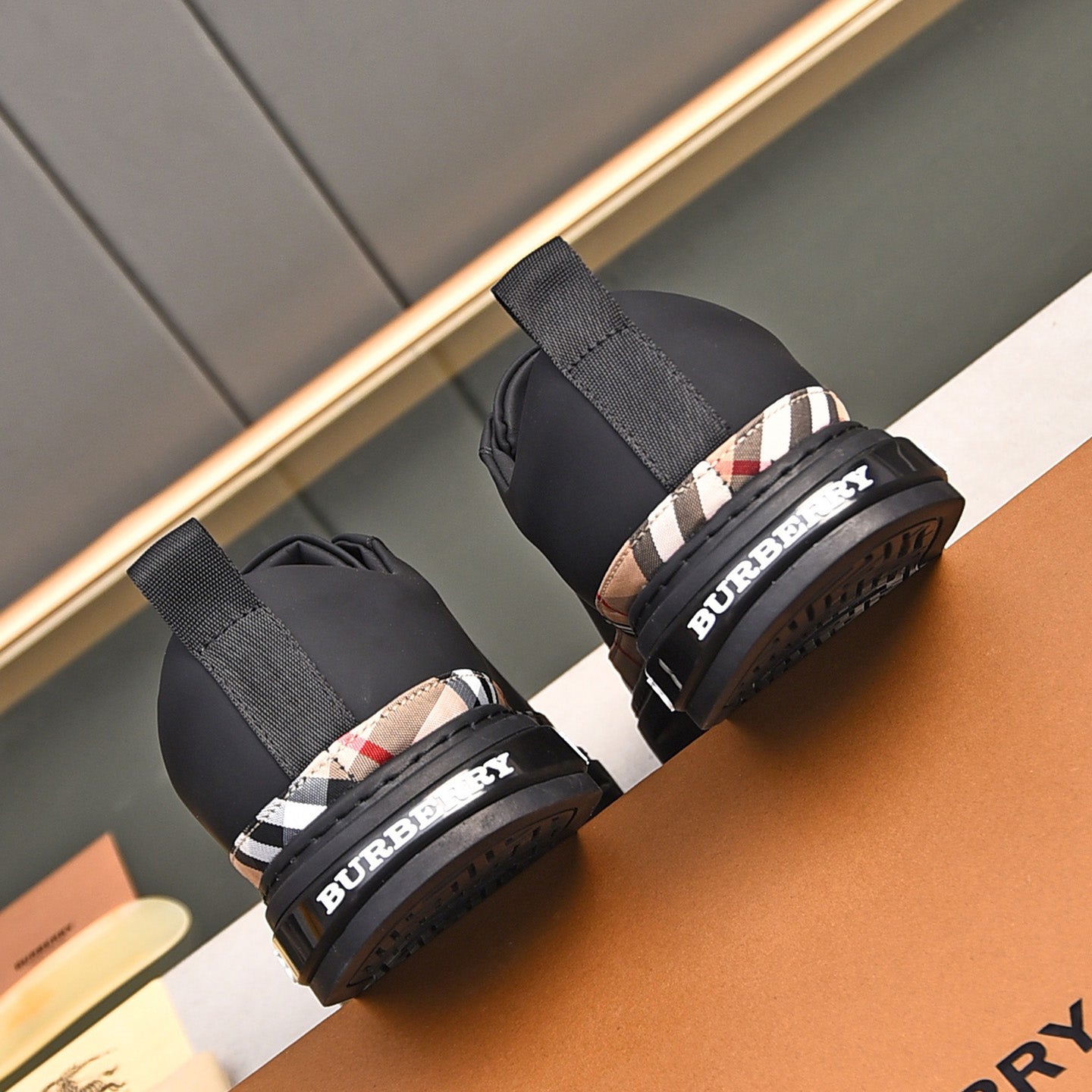 New Black B Logo Handmade Men's LoafersXC052024082604