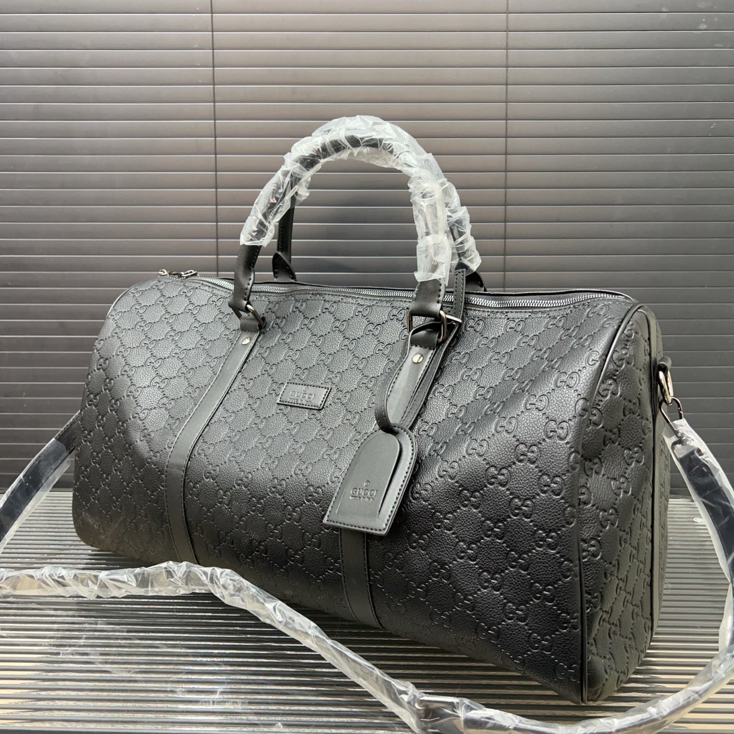 New Leather Handmade G Logo Men's BagsXC052025031703