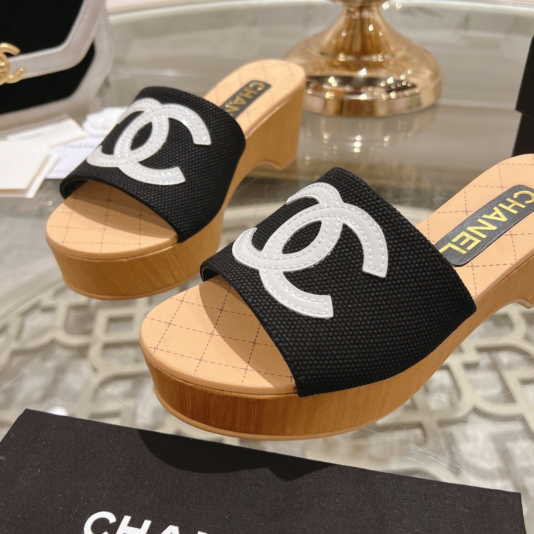 New Arrival C Logo Women's SlippersXC052025030405