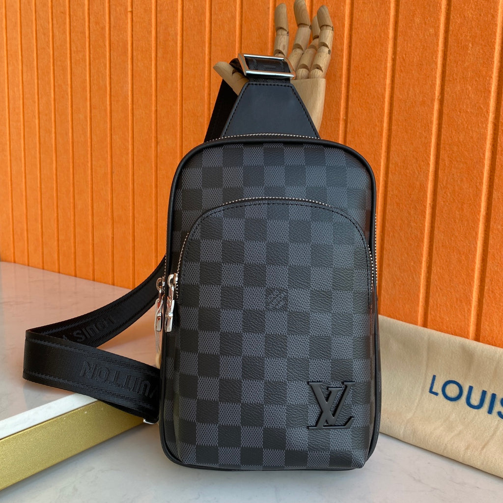 New Fashion V Logo Men's Fashion BagsXC052025042504