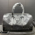 new Black Leather V Logo 45cm fashion bagsXC052025102001