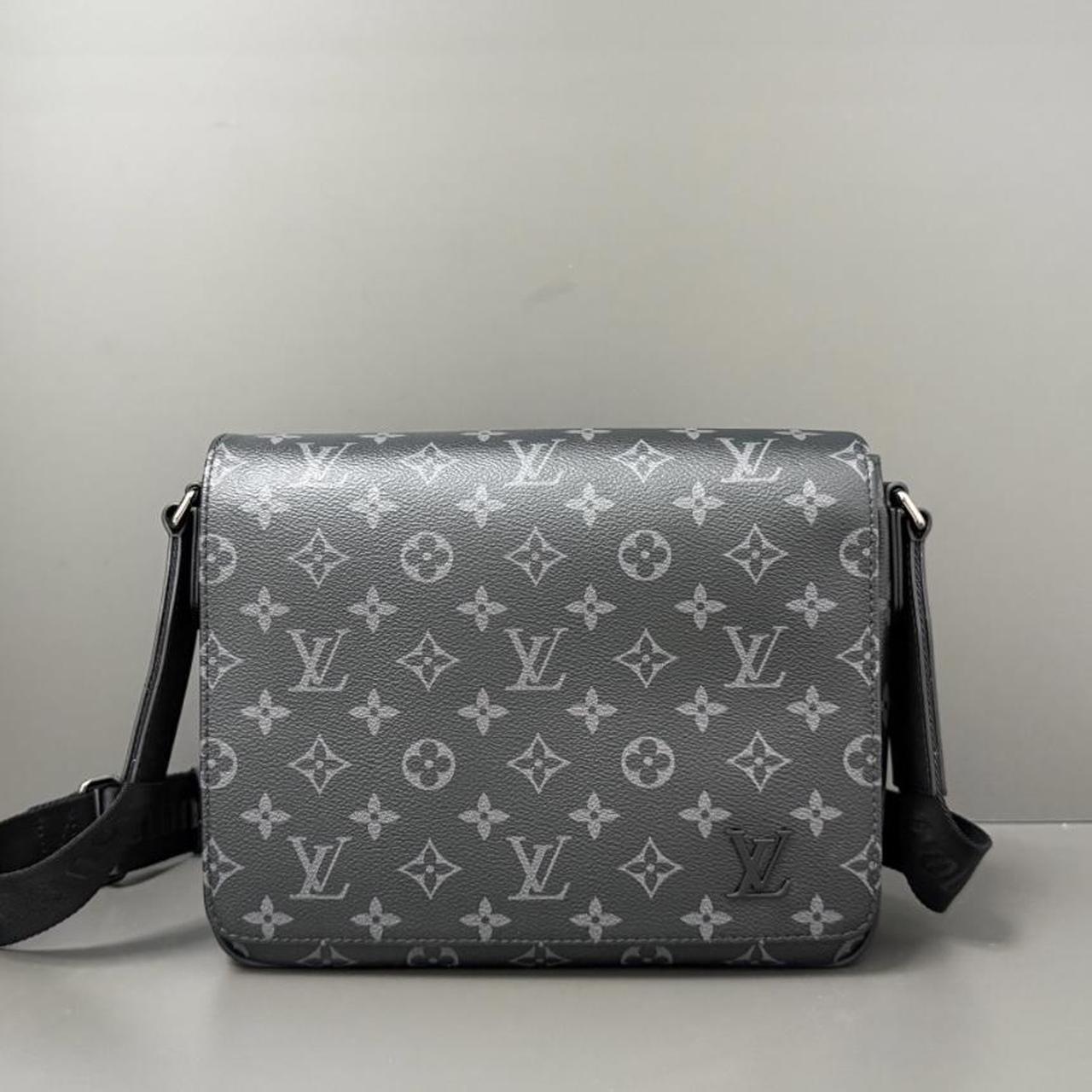 New Fashion Leather V bagsXC052025012202