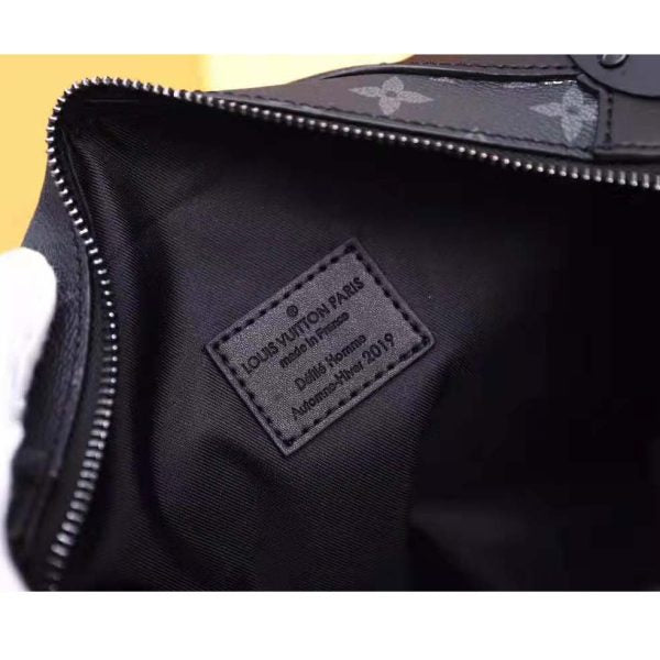 Black A Grade Leather V Logo Bags-WX05202362803
