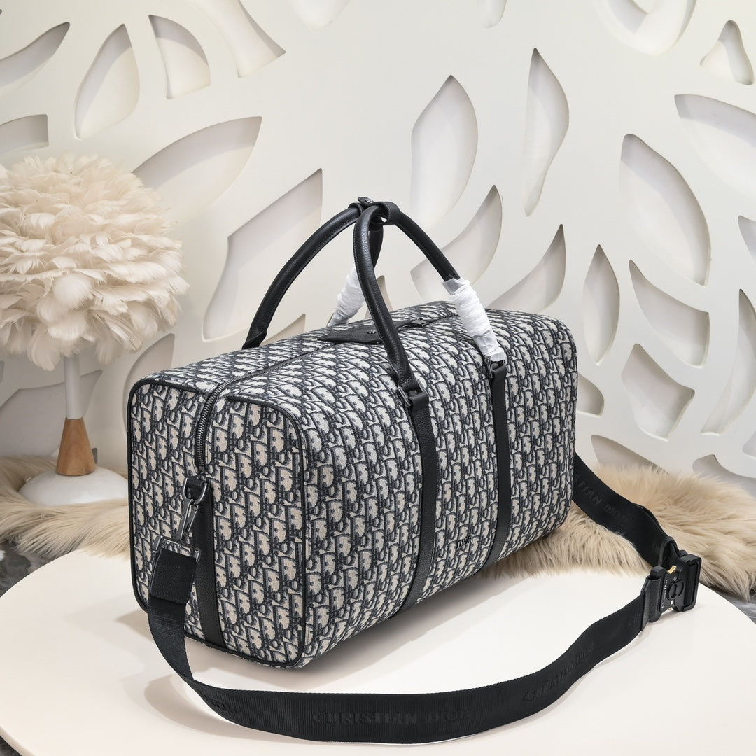 New Fashion Handmade Leather bagsXC052026072301
