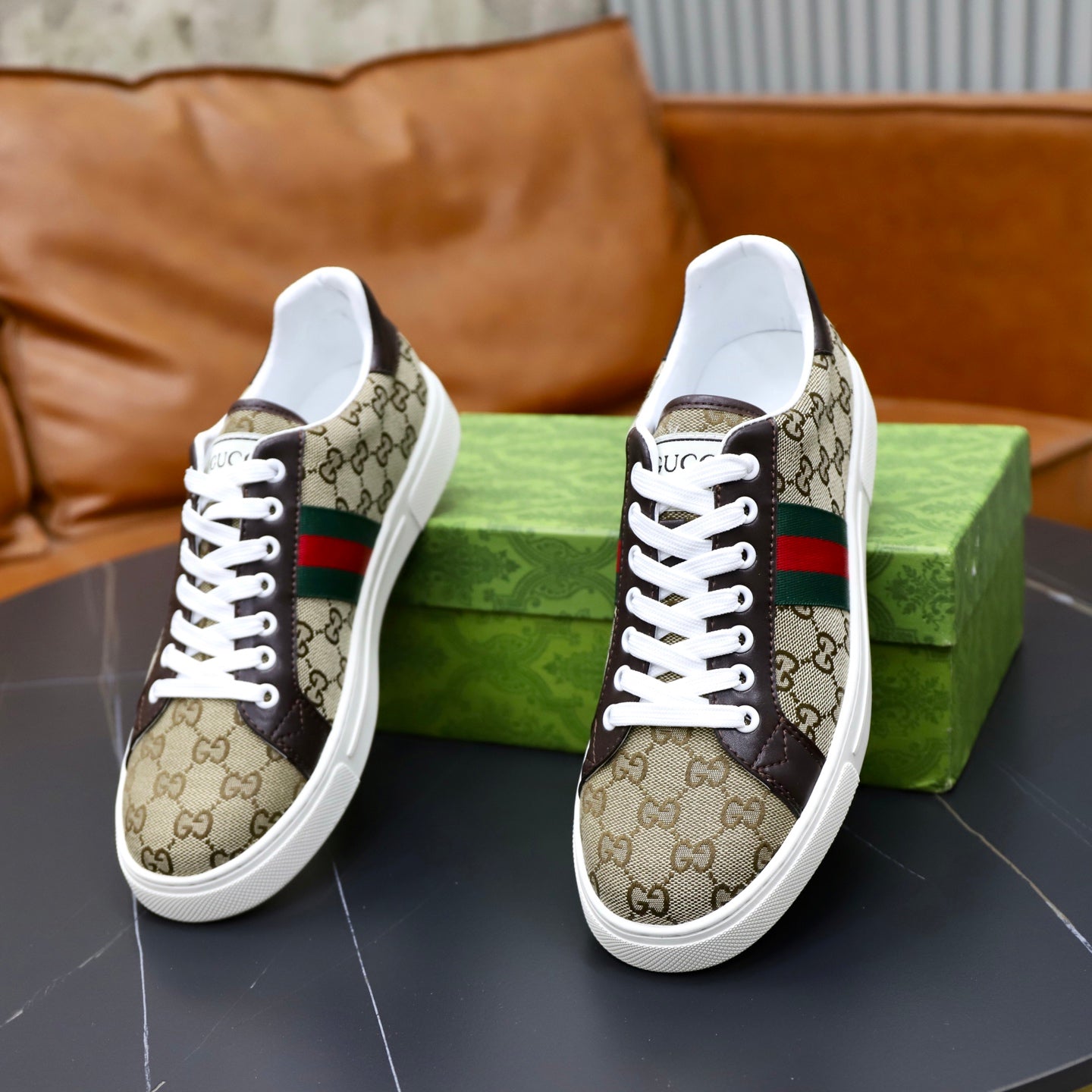 New Whtie fashion handmade Men's SneakersXC052026040202