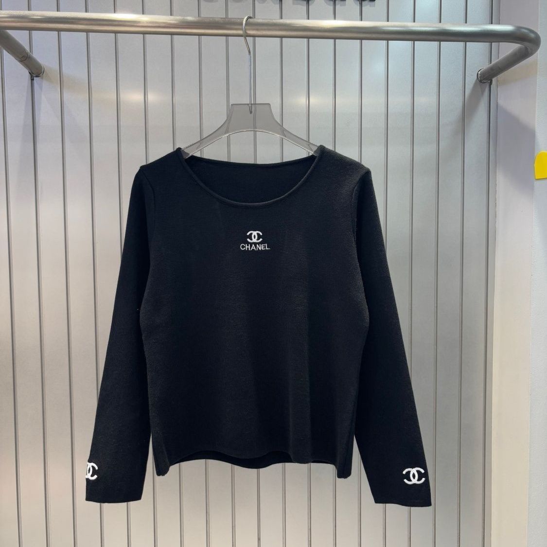 Fashion black Comfortable Women's shirtPD052026031002