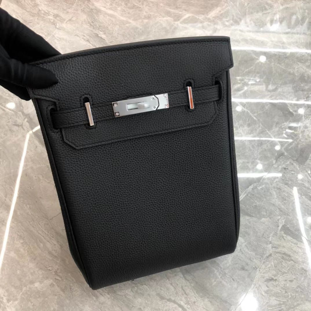 New Cow  Leather H Fashion male and female chest bagsXC052025120403