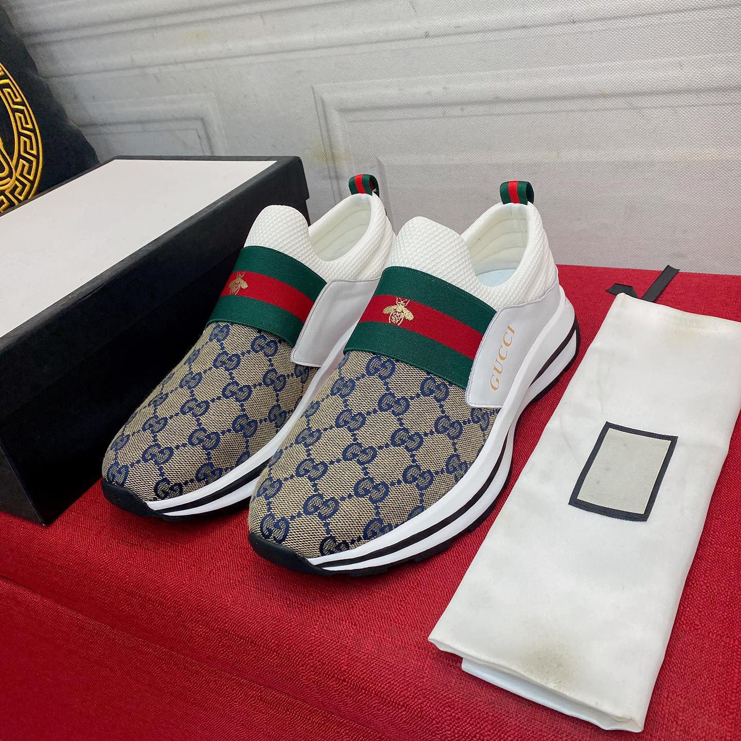 Luxurious Bandage Print Travel Sneakers