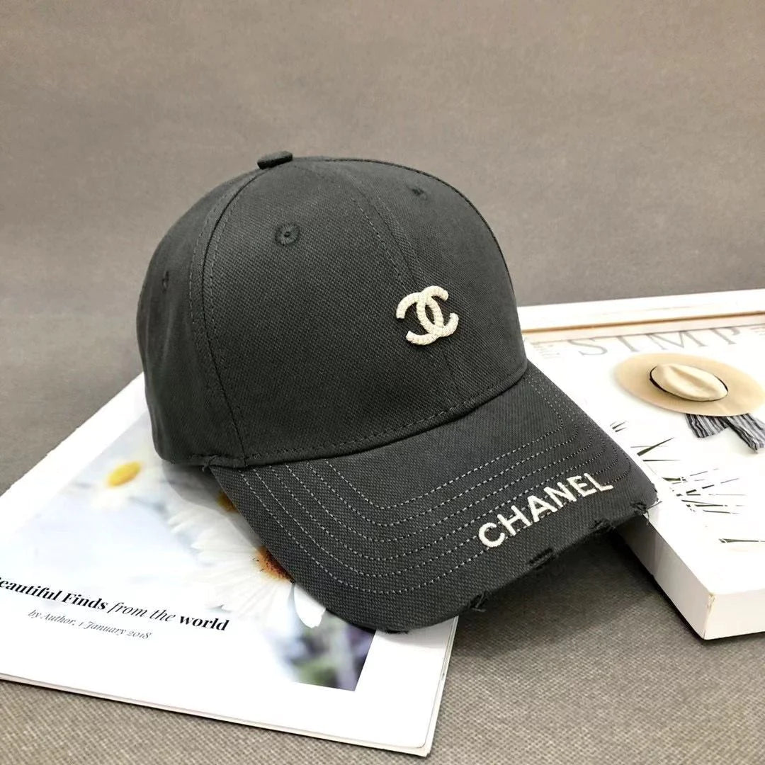 Small Fragrant Letter Embroidered Baseball Cap PD05202413104