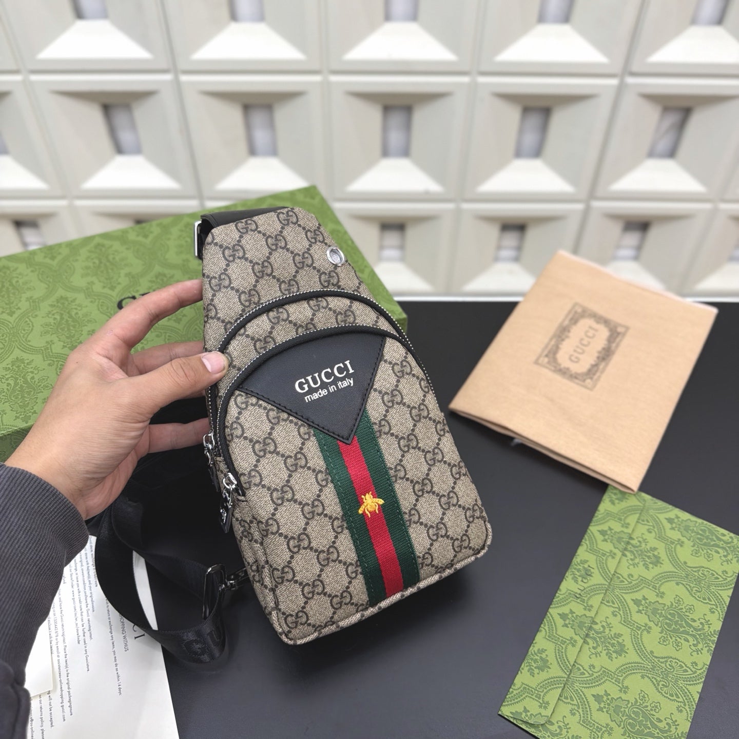 New fahion Leather handmade men's BagsXC052026012607