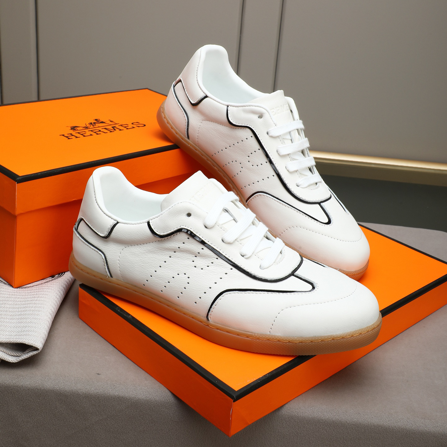 New fashion handmade Men's SneakersXC052026041704