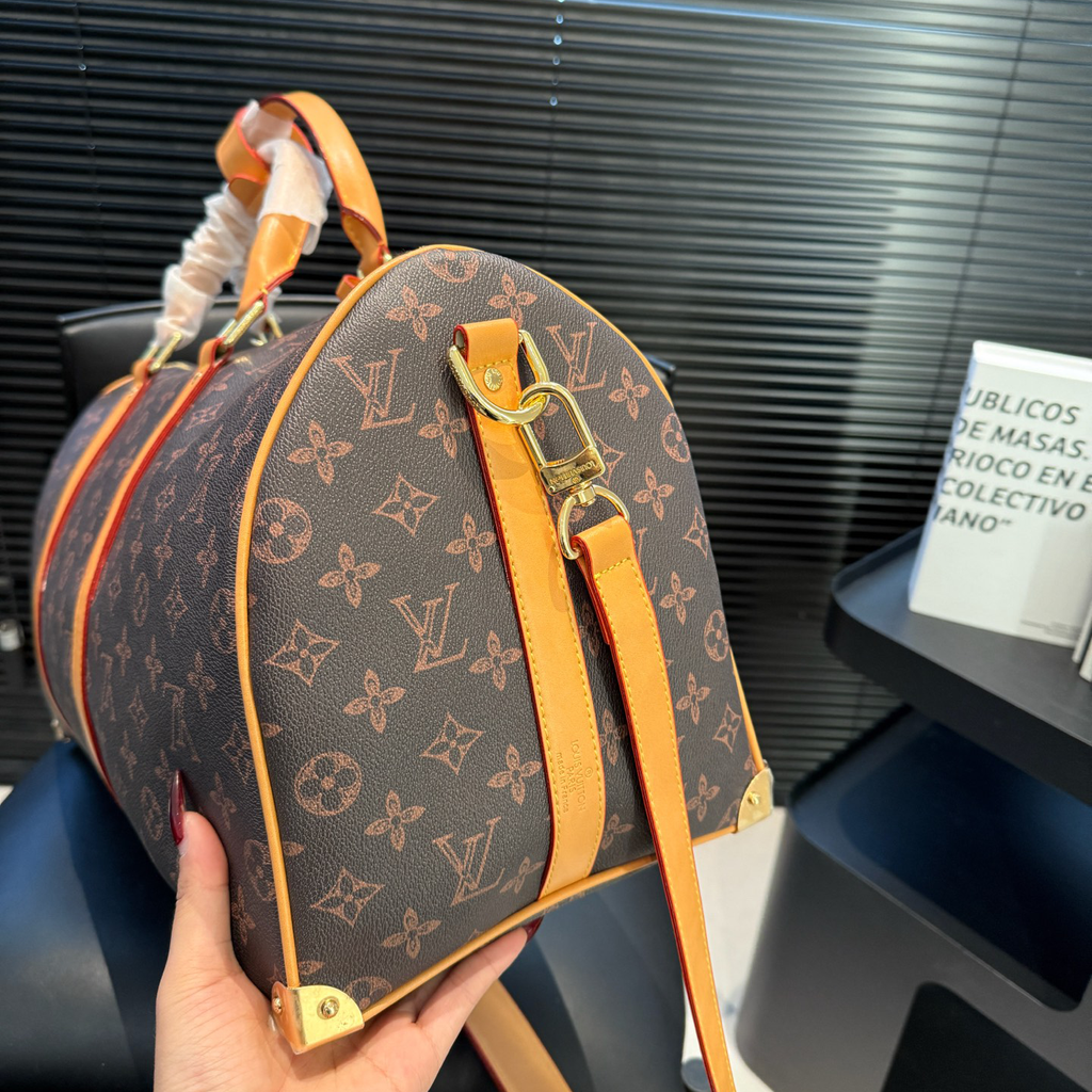 New Fashion  Leather Men's BagsXC052025121001