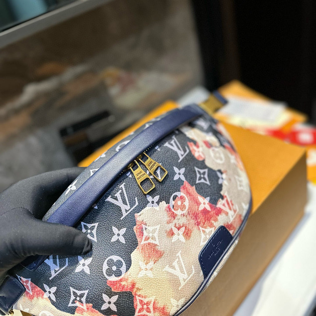 New Fashion V Logo Handmade BagsXC052024053001