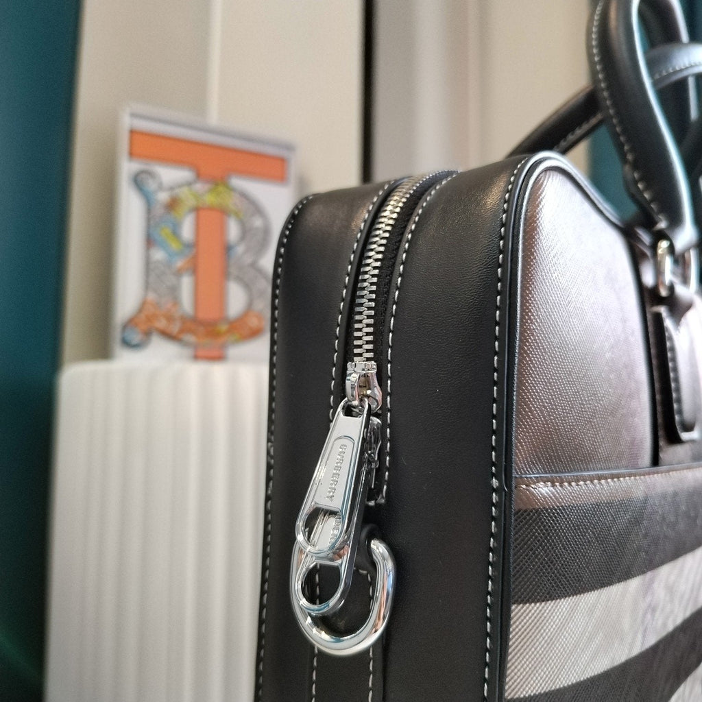 New Handmade Leather B logo Men's BagsXC052023121801