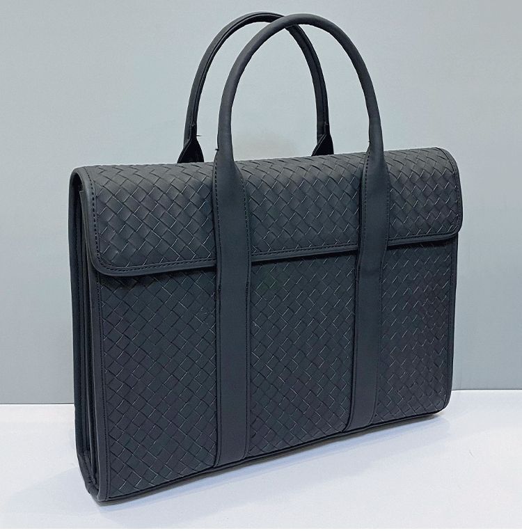 New Black Leather Men's BV BagsXC052026050802