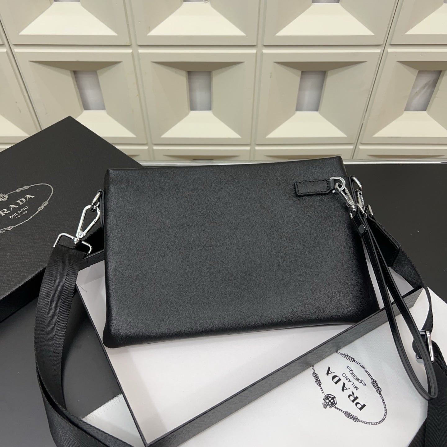 New  Black Leather P Logo Men's BagsXC052025110301