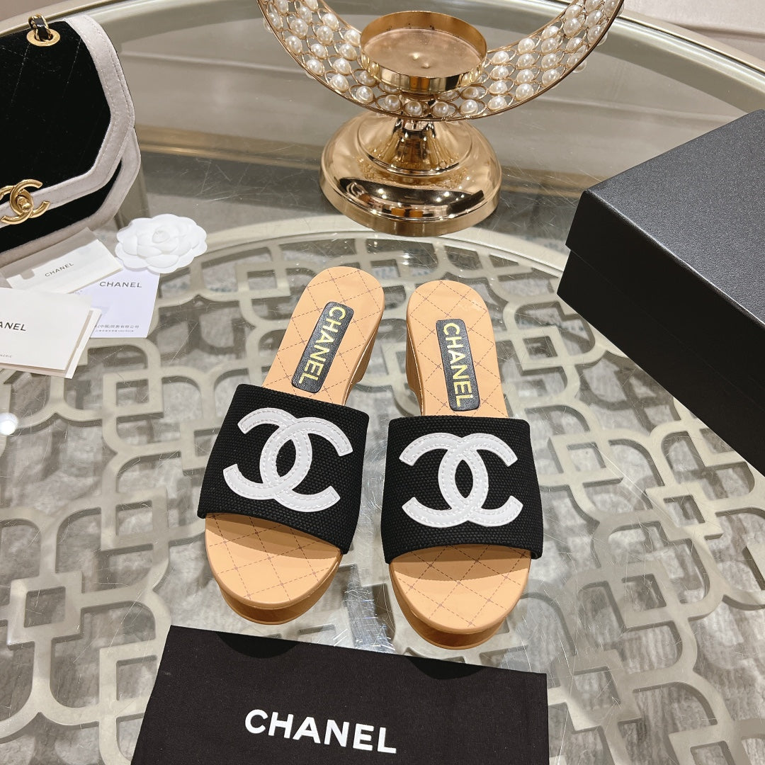 New Arrival C Logo Women's SlippersXC052025030405