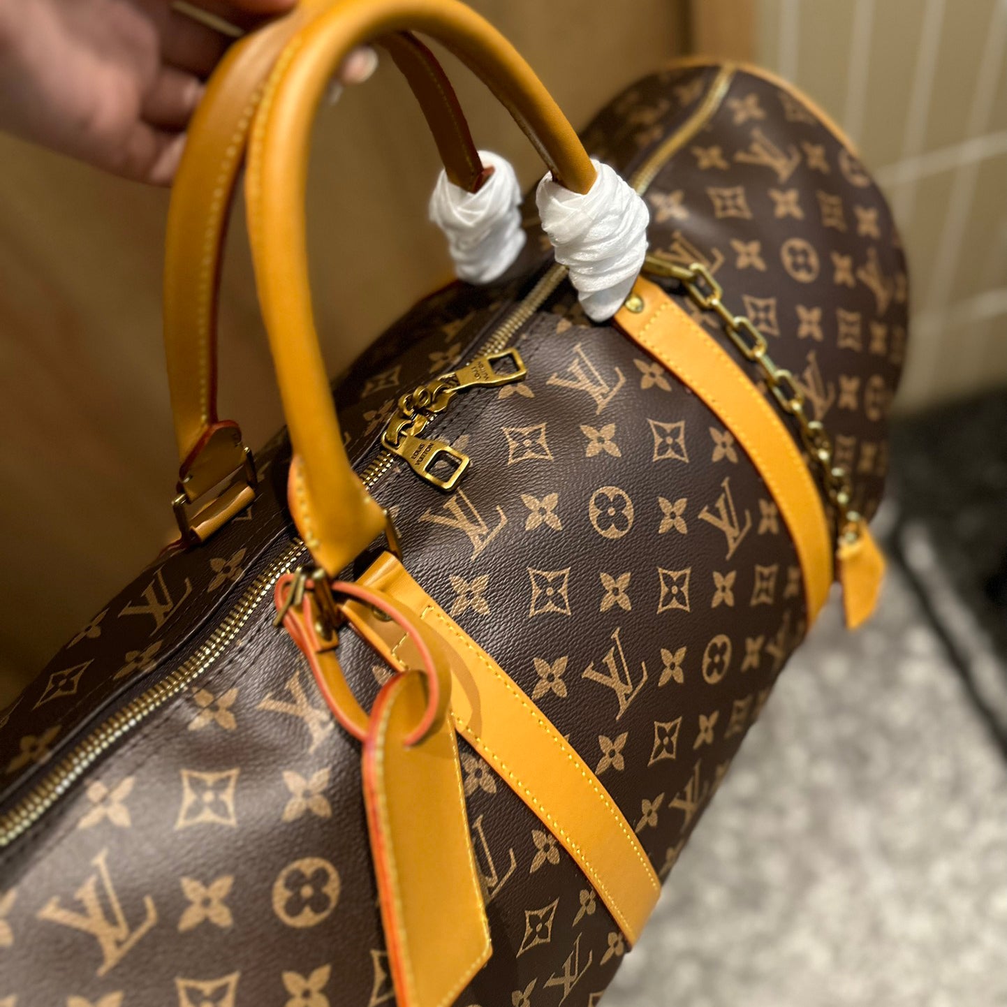 New Classic V Logo male or female Fashion bags lu age-PD052023091201