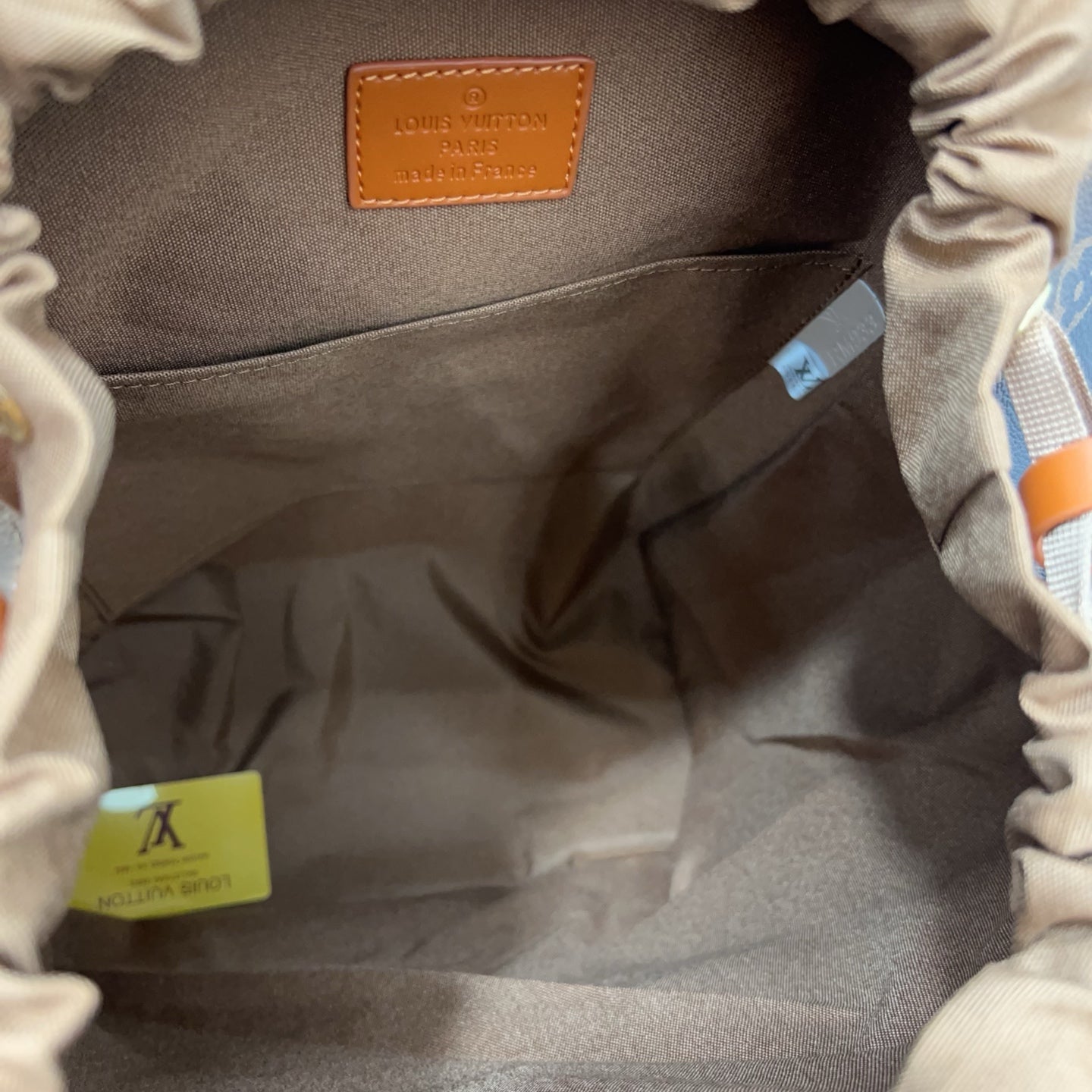New V Logo handmade Leather fashion BagsXC052024022405