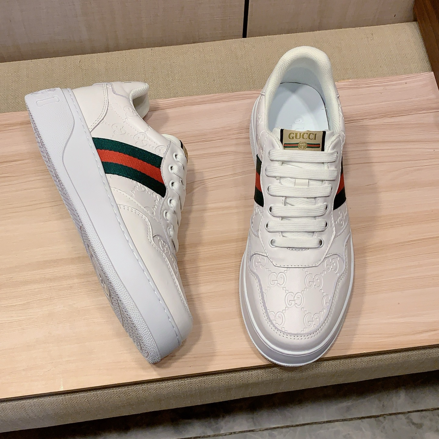 New fashion handmade Men's SneakersXC052026041701