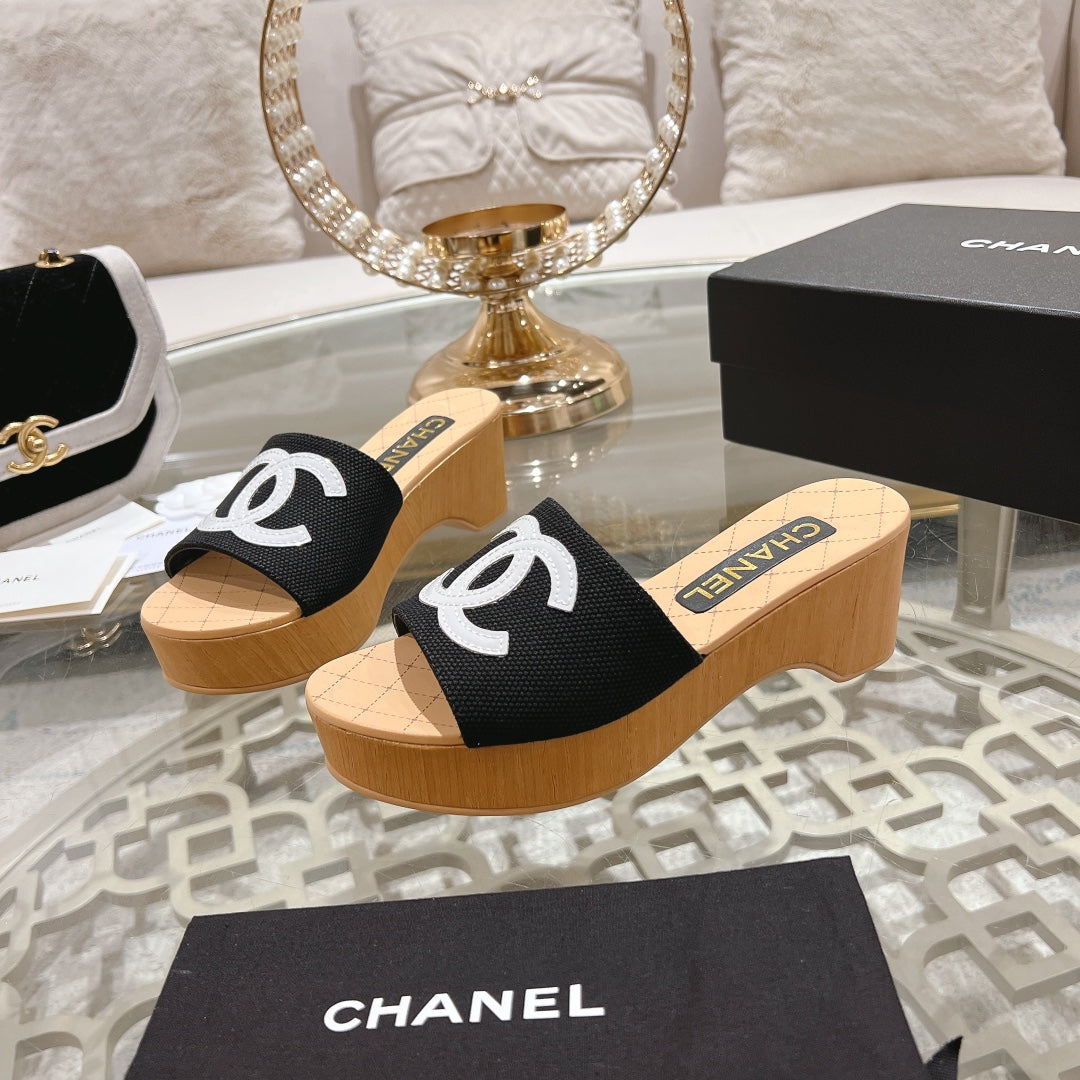 New Arrival C Logo Women's SlippersXC052025030405