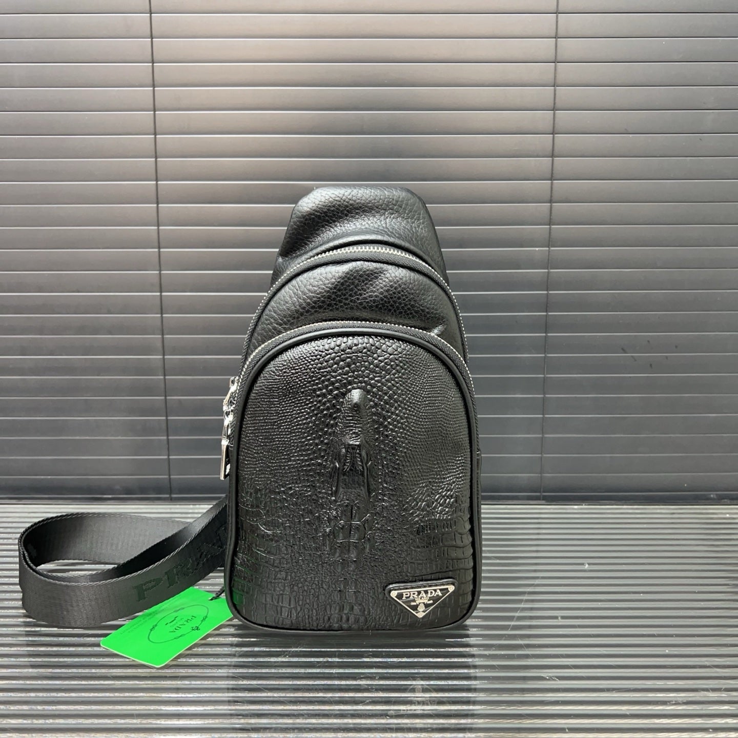 New P Logo Leather Handmade BagsXC052025040209
