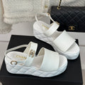 New fashion White and Black C Logo Women's SandalsXC052024021804