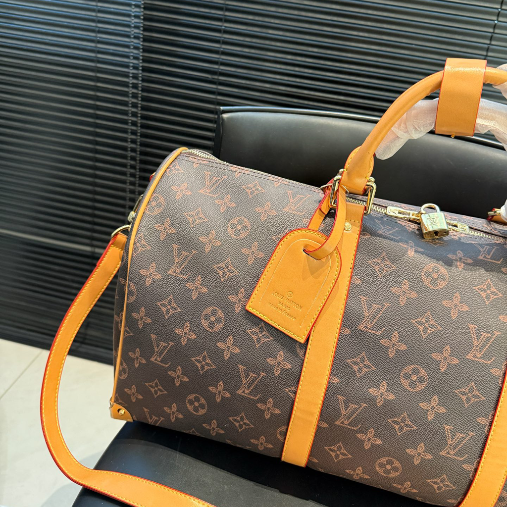 New Fashion  Leather Men's BagsXC052025121001
