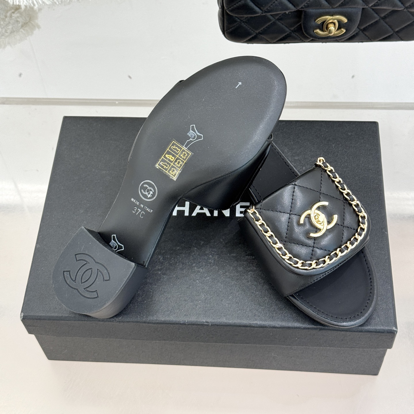 New Black and White Leather Women's HeelsXC052026052208