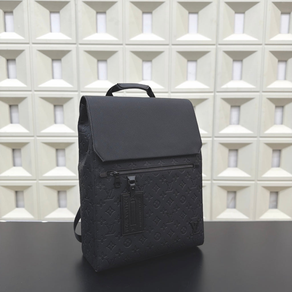 New fahion Leather handmade men's BackpackXC052026012602