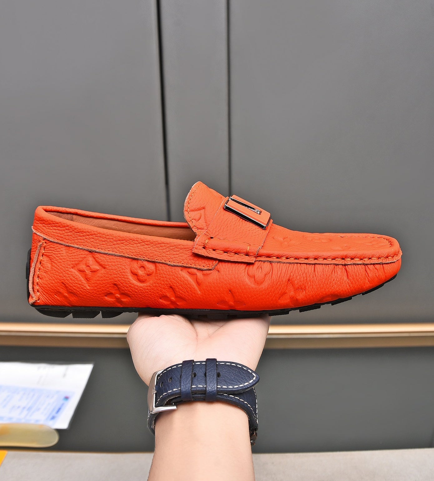 New Black V Logo Leather Handmade Men's LoafersPD052025051318