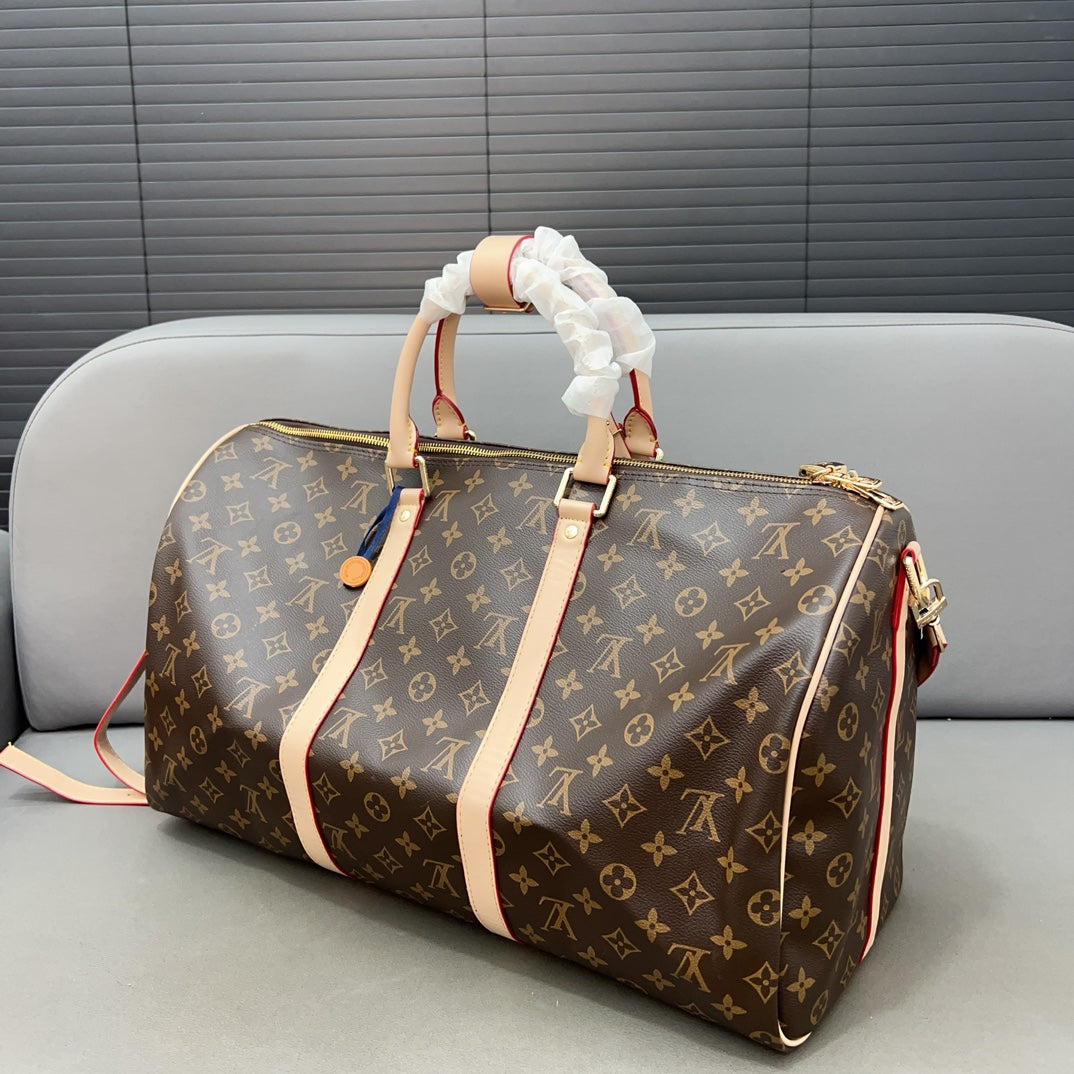 New V Logo Fashion bagsXC052024061402
