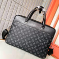 New Fashion v Logo Fashion backpack BagsXC052024080704