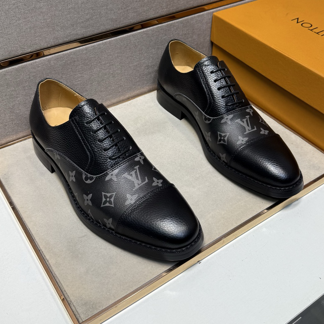 New Handmade V men's Dress ShoesXC052025121502