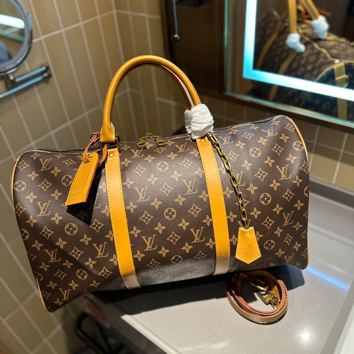 New Classic V Logo male or female Fashion bags lu age-PD052023091201