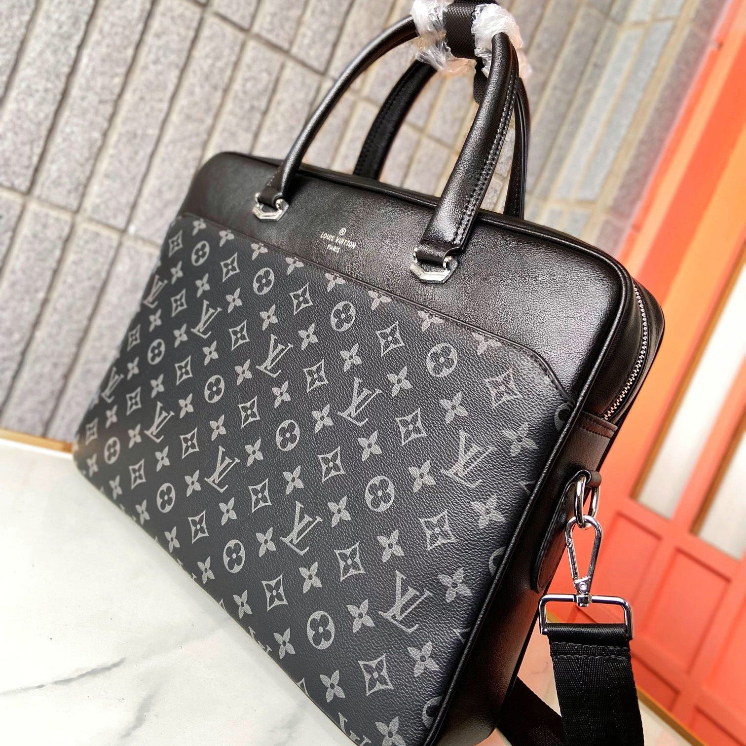 New Fashion v Logo Fashion backpack BagsXC052024080704