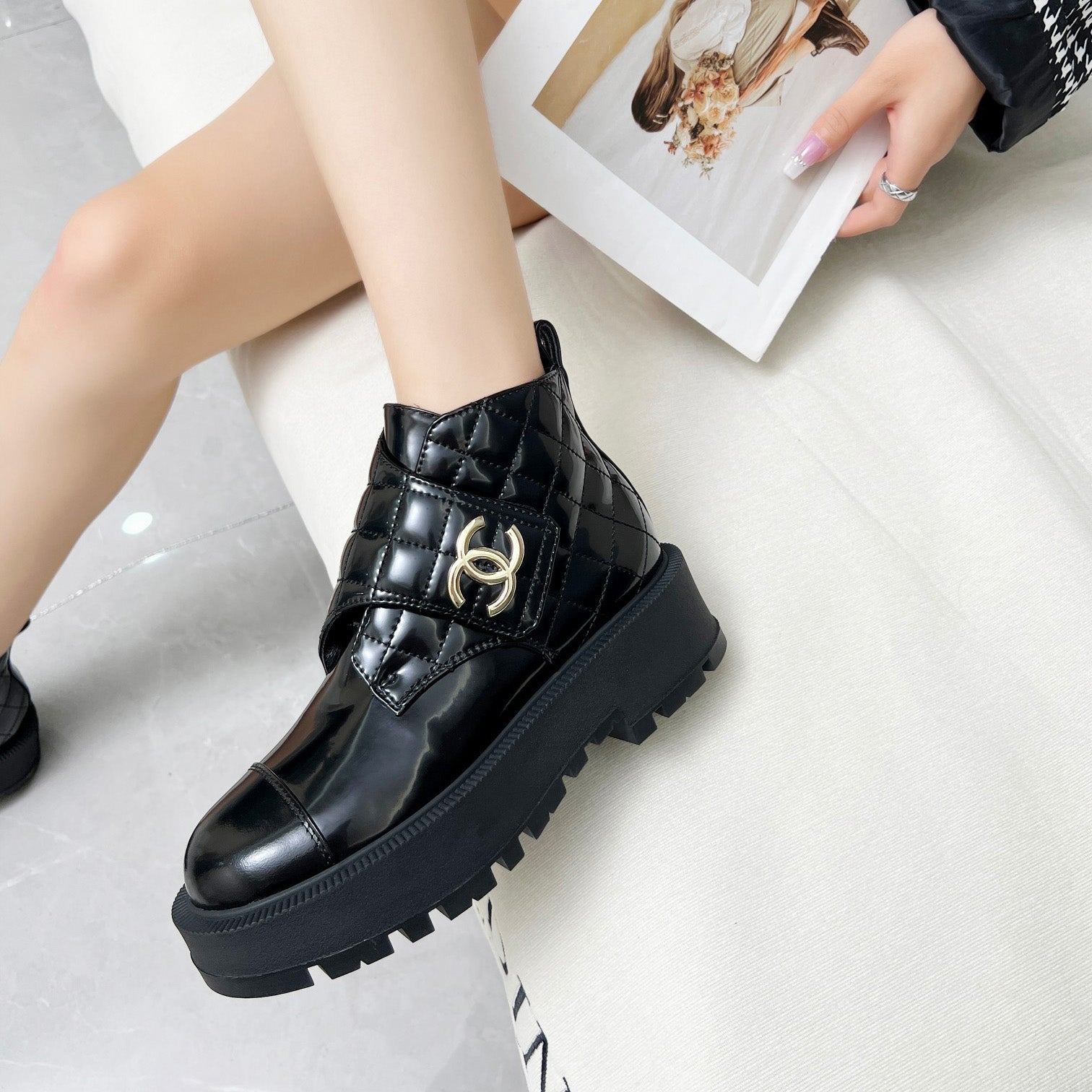 New A Grade Leather C Logo Handmade Women's BootsXC052024081901