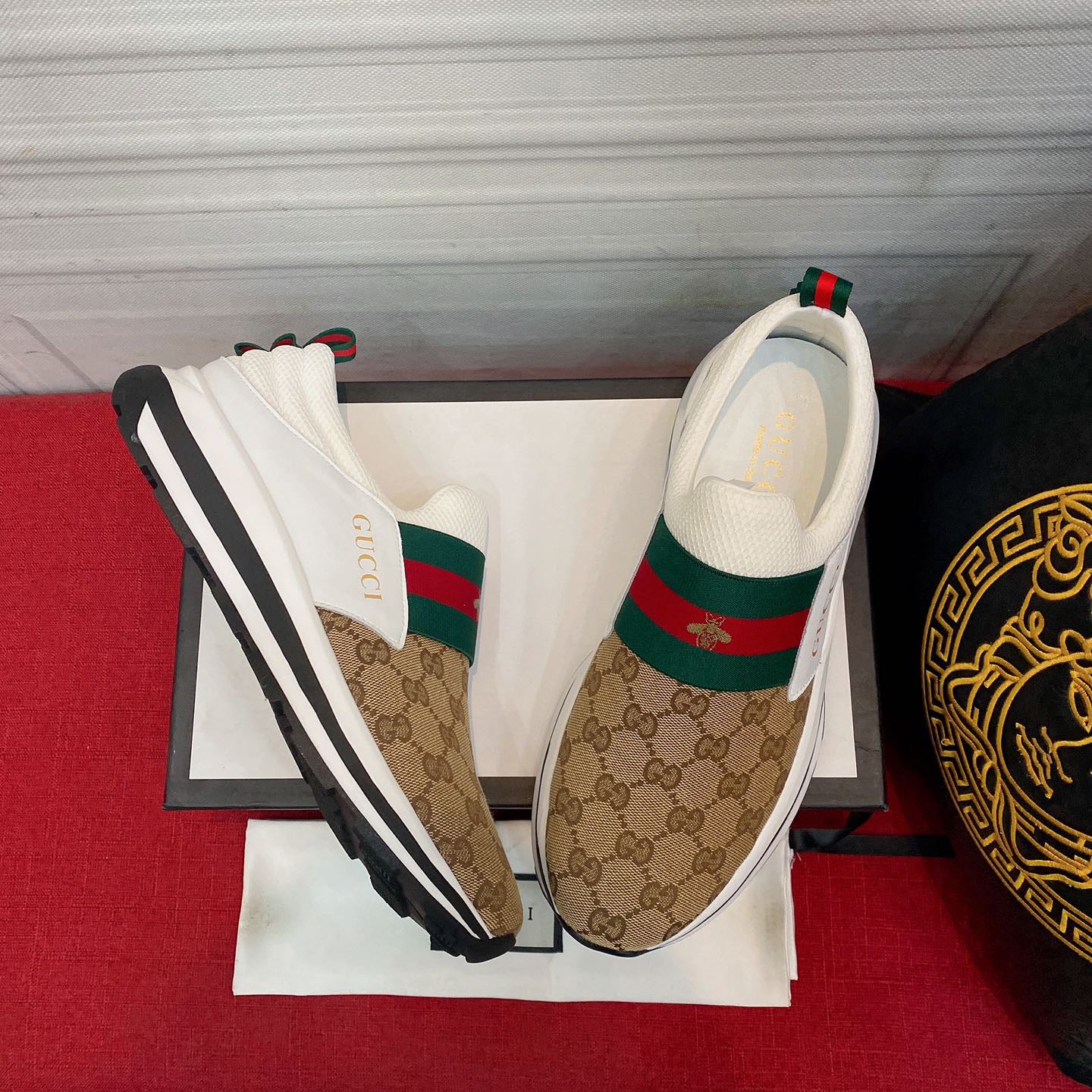 Luxurious Bandage Print Travel Sneakers