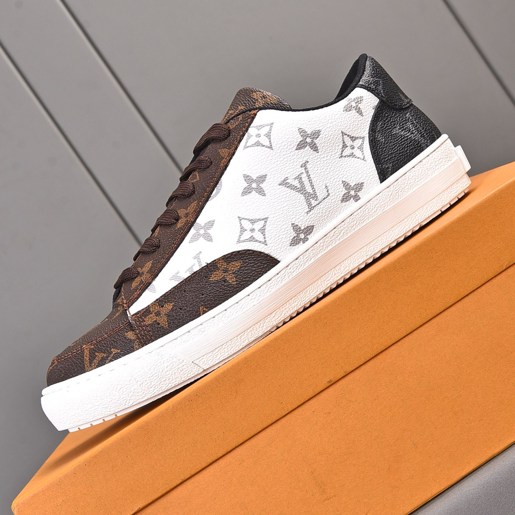new fashion V logo men's SneakersXC052025110301