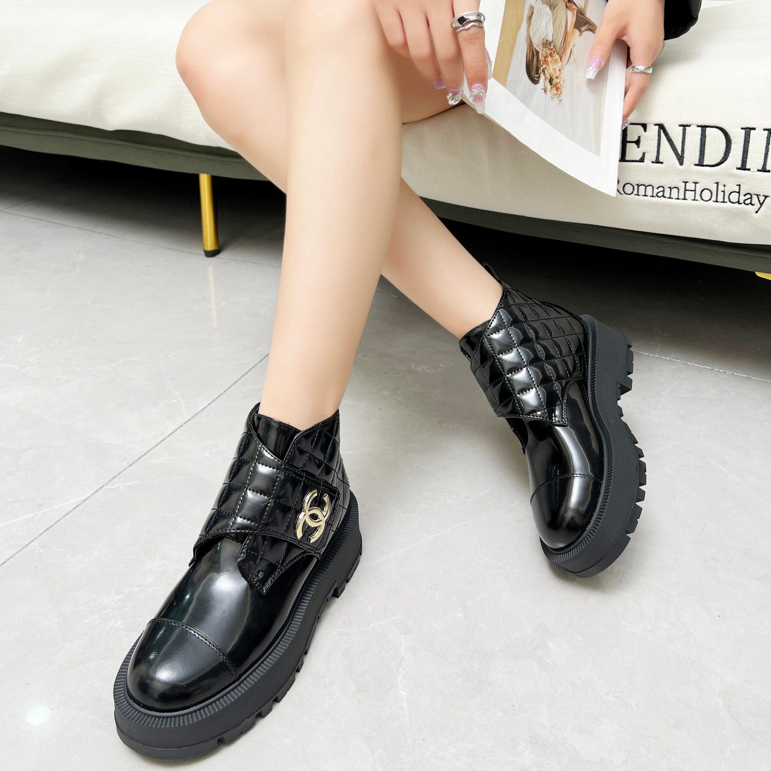 New A Grade Leather C Logo Handmade Women's BootsXC052024081901