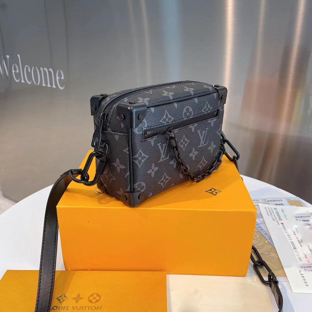 Black A Grade Leather V Logo Bags-WX05202362812