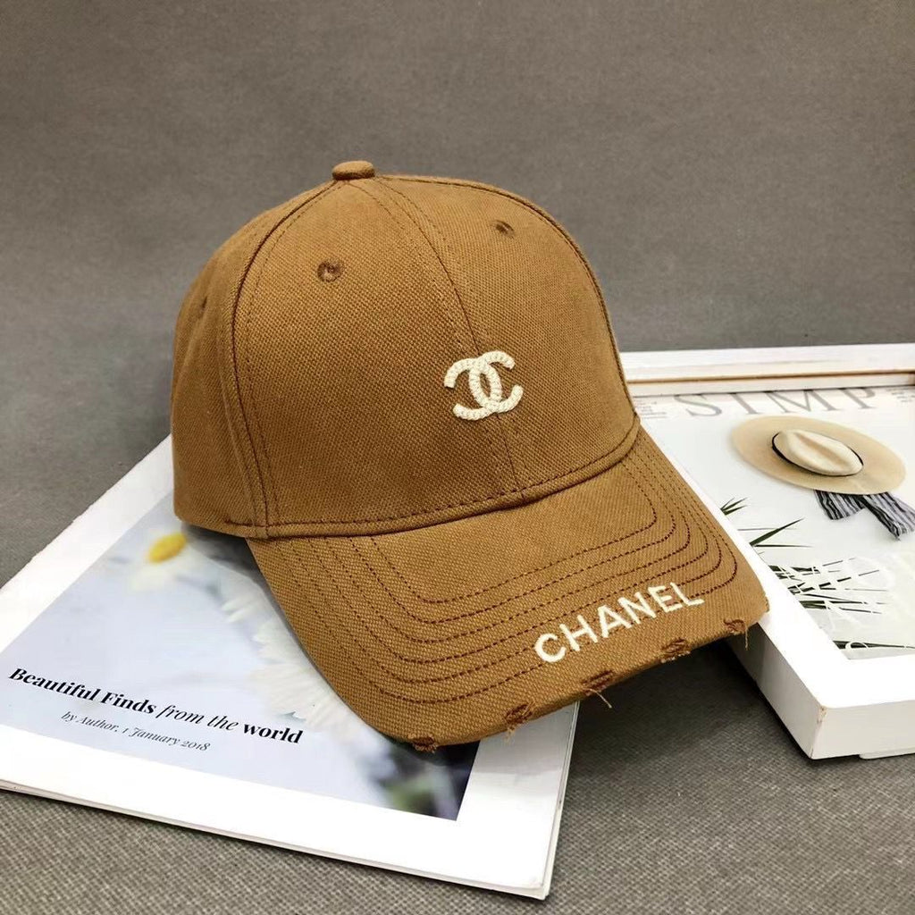 Small Fragrant Letter Embroidered Baseball Cap PD05202413104