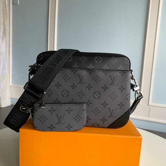 New Black leather v logo handmade bags