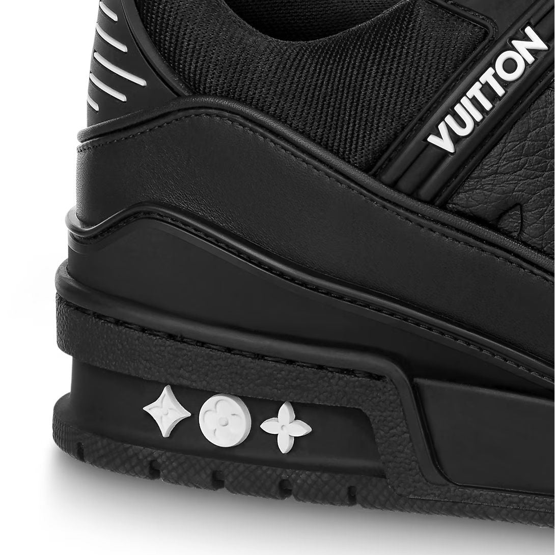 New black V Logo Leather Men's SneakersPD052025040218