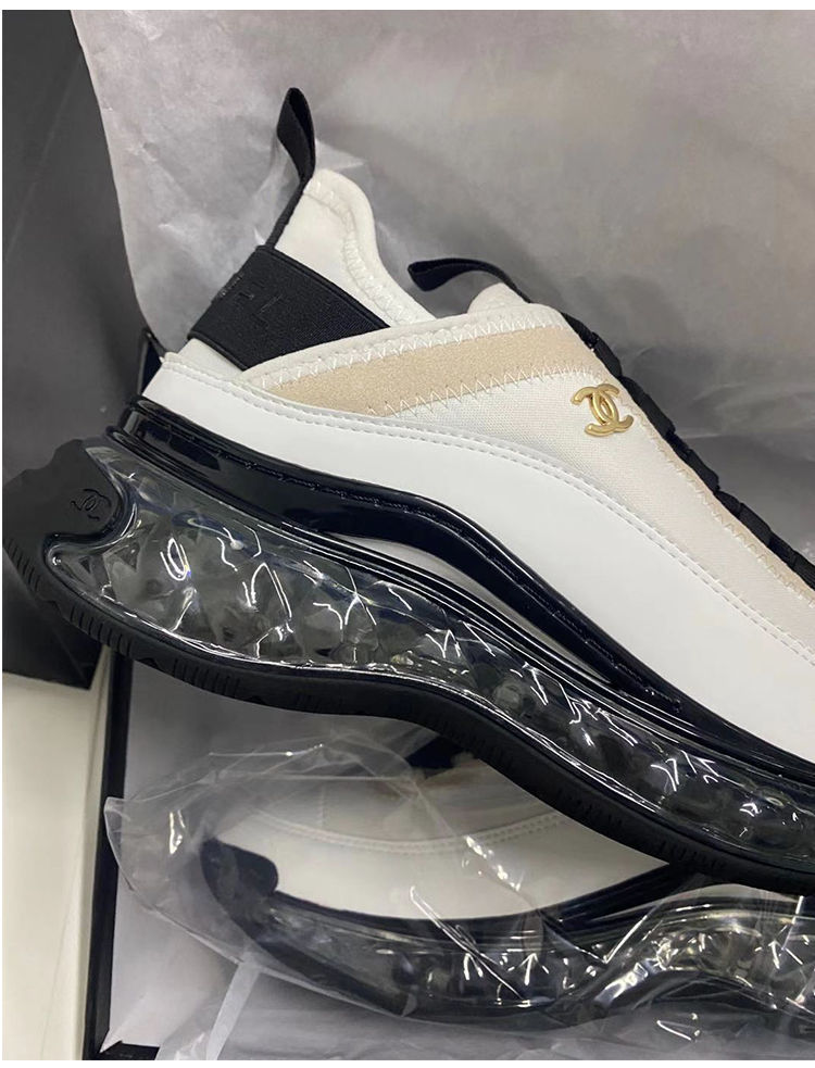 Classic fashionLogo Black and White Women's Sneakers