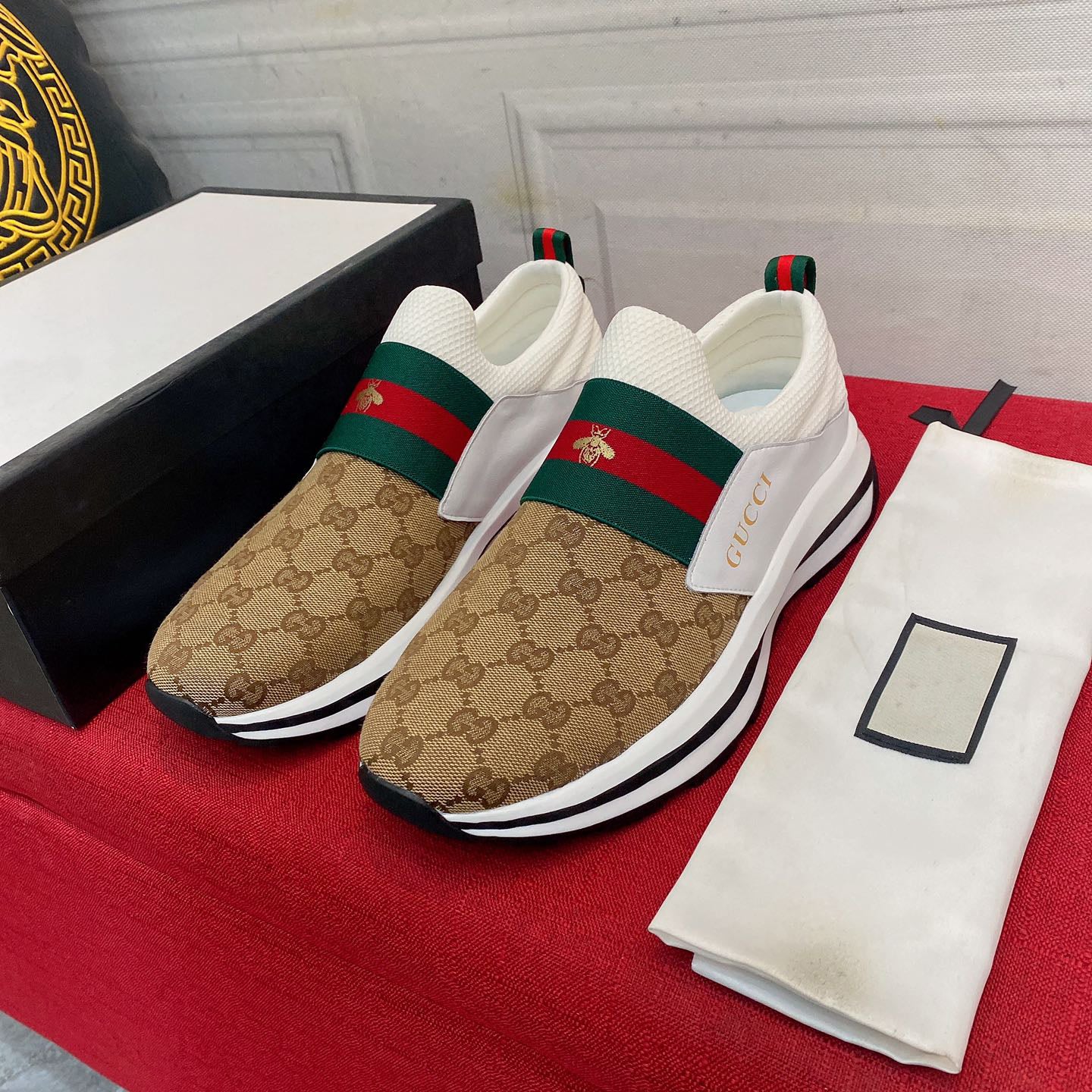 Luxurious Bandage Print Travel Sneakers