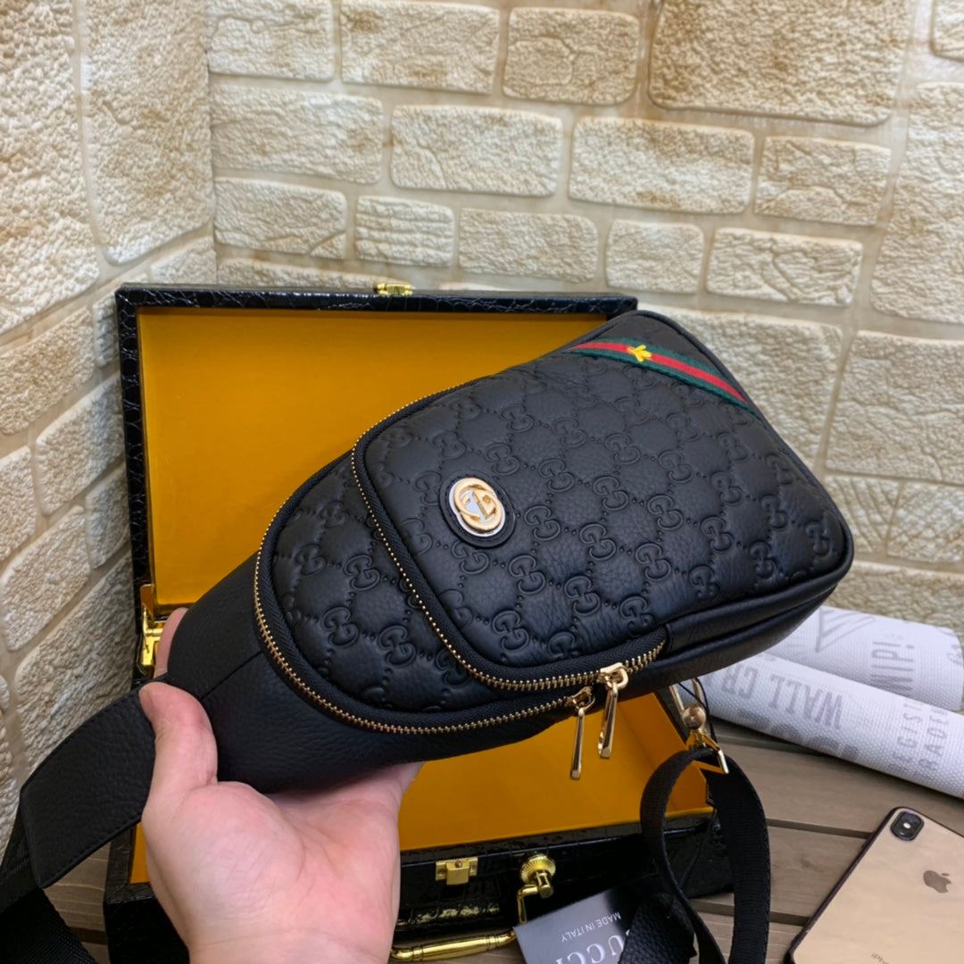 New Black Leather G Logo Men's BagsXC052025060403