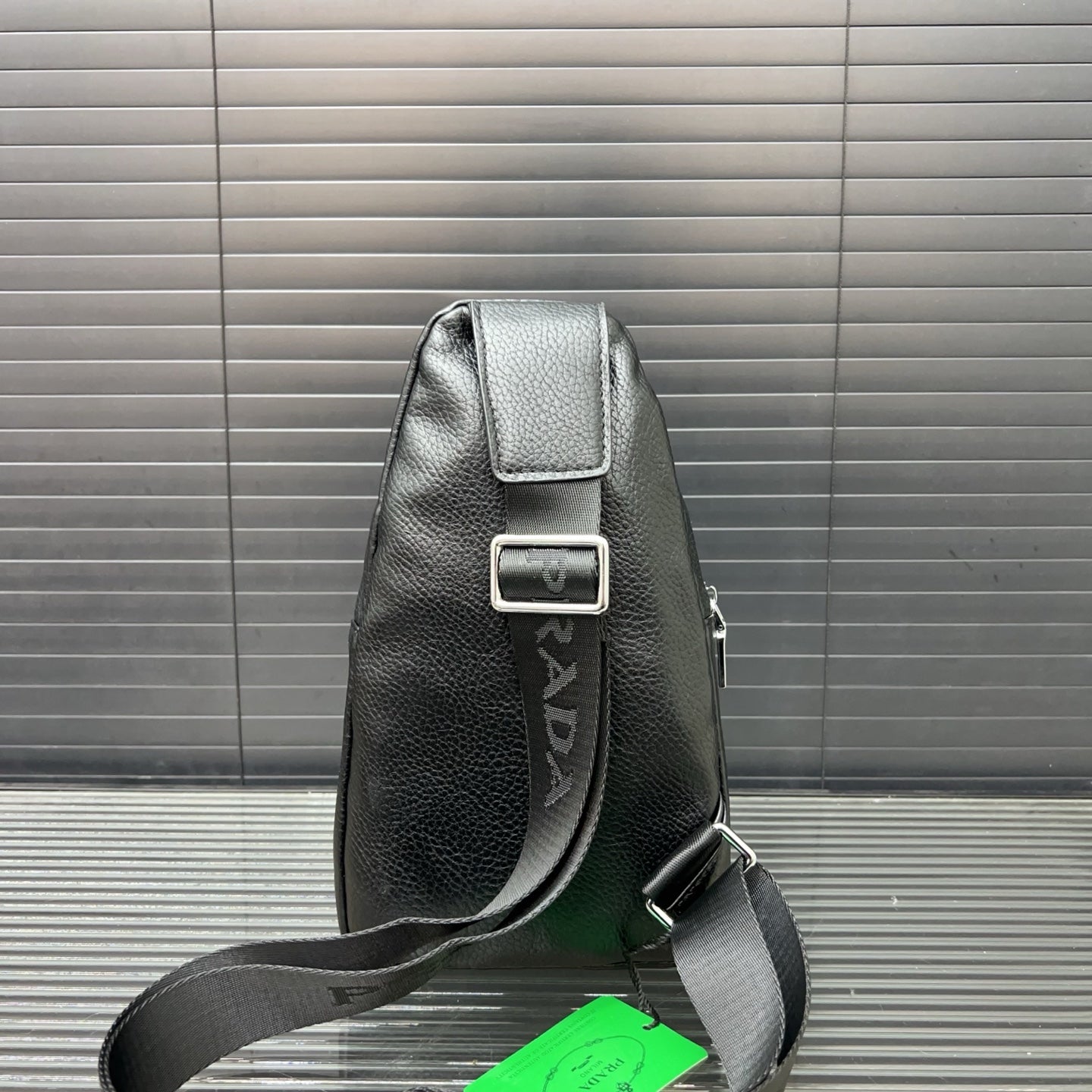New P Logo Leather Handmade BagsXC052025040209