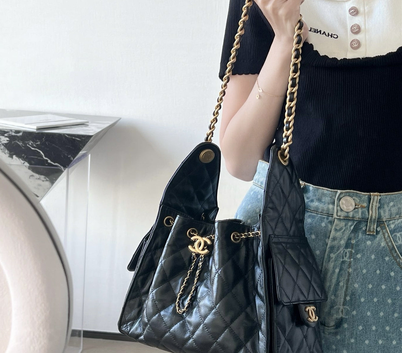 New Black Leather C Logo Women's BagsXC052025050807