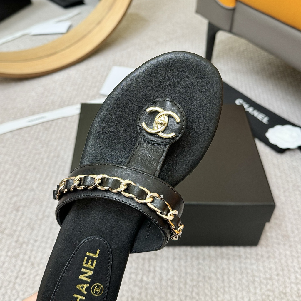 New C Logo Handmade Fashion Women's SlippersXC052025042805